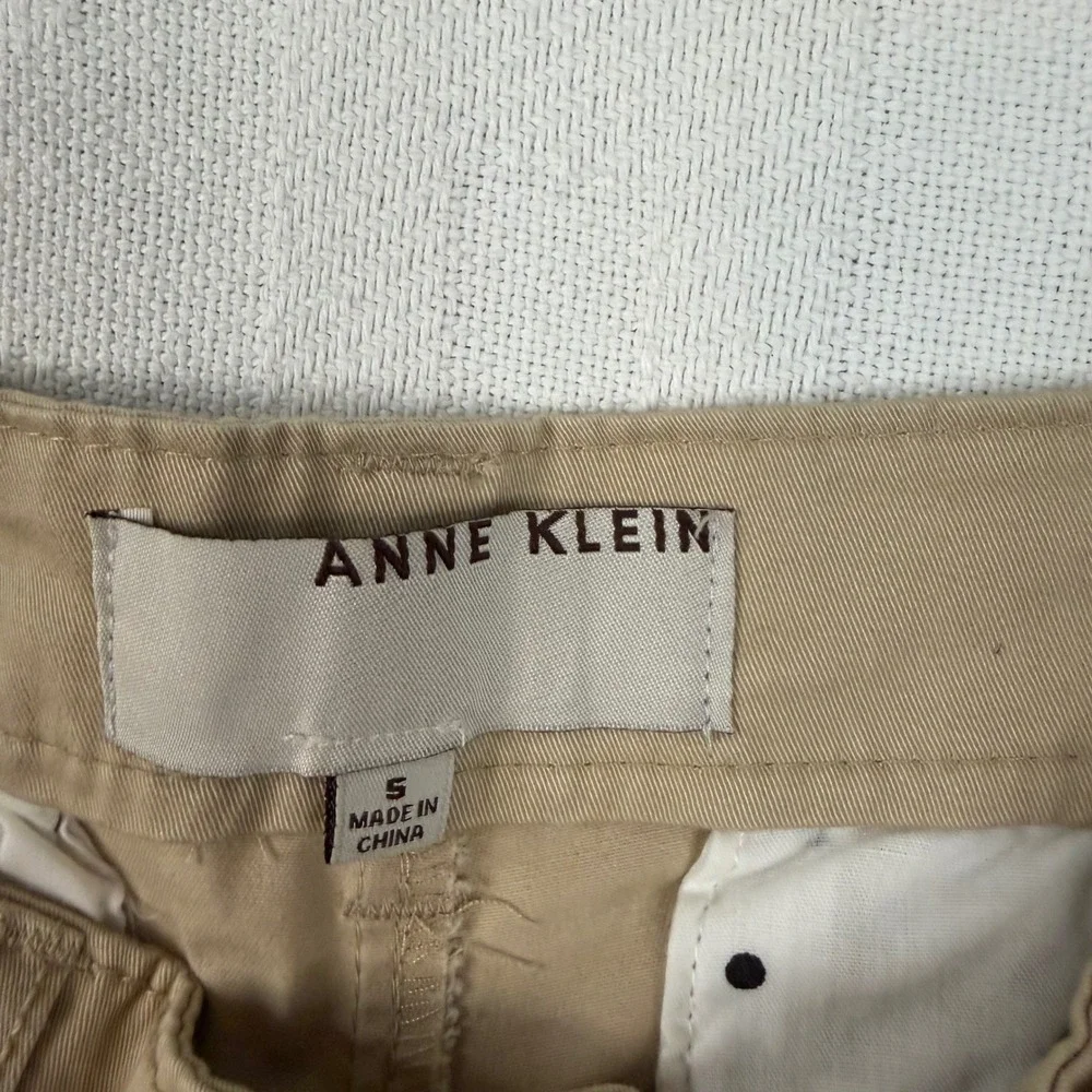 Anne Klein Womens Khaki Chino Shorts Tan Cuffed Mid Rise Size 5